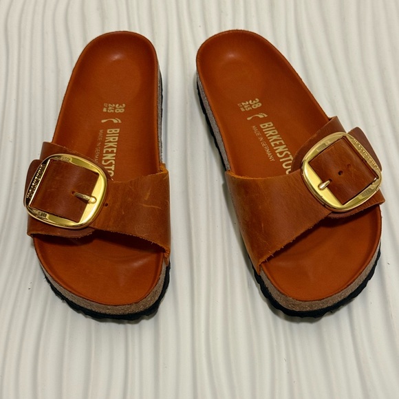 Birkenstock women sandal Marid big buckle 38,size 7 - Picture 3 of 11